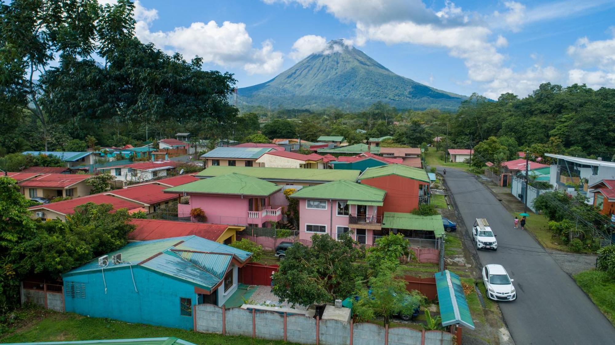 Villa Jade, La Fortuna Downtown Luaran gambar